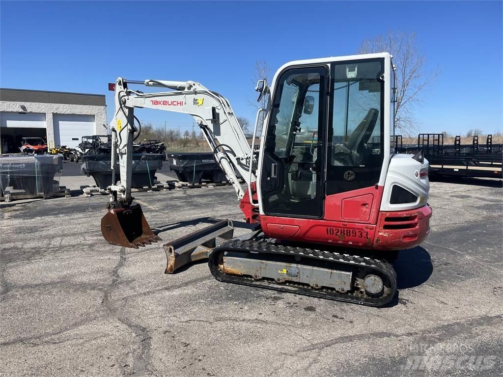 Takeuchi TB240C Mini excavators < 7t (Mini diggers)