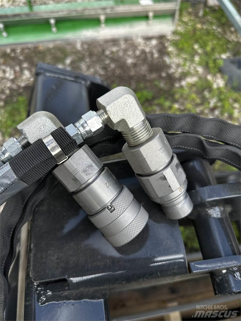  XHD72 Construction - Others