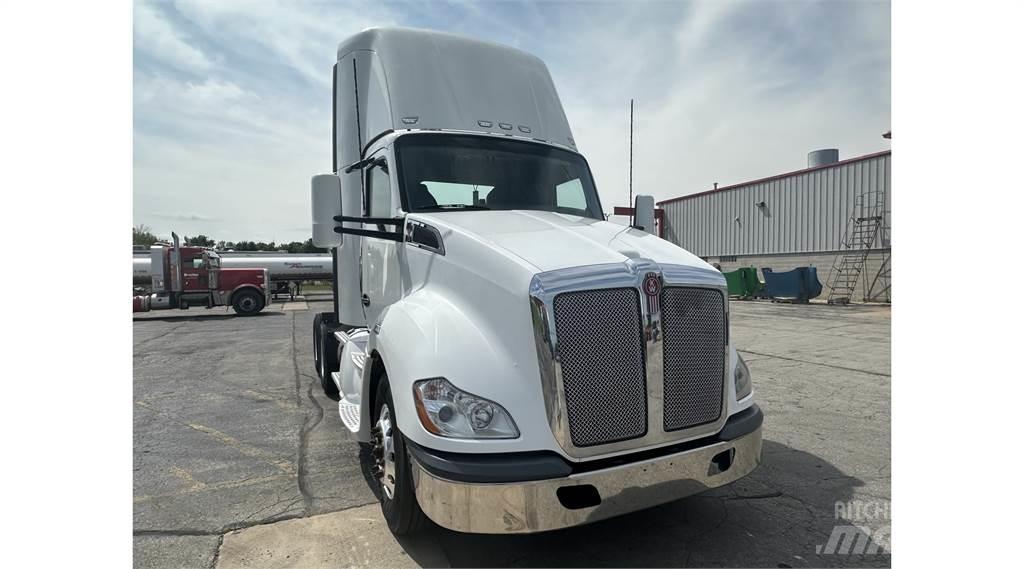 Kenworth T680 Tractor Units