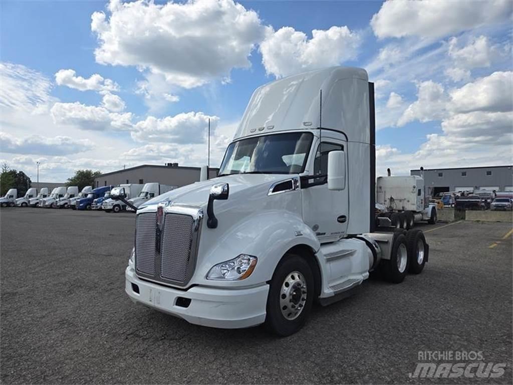 Kenworth T680 Tractor Units