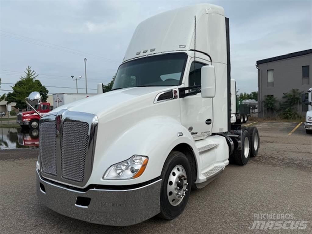 Kenworth T680 Tractor Units