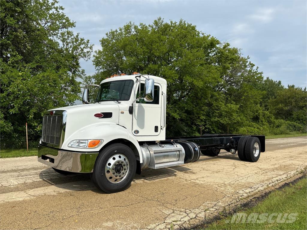 Peterbilt 337 Other trucks