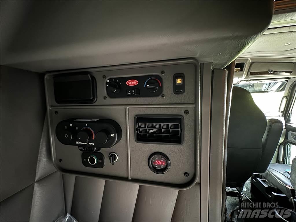 Peterbilt 389 Tractor Units