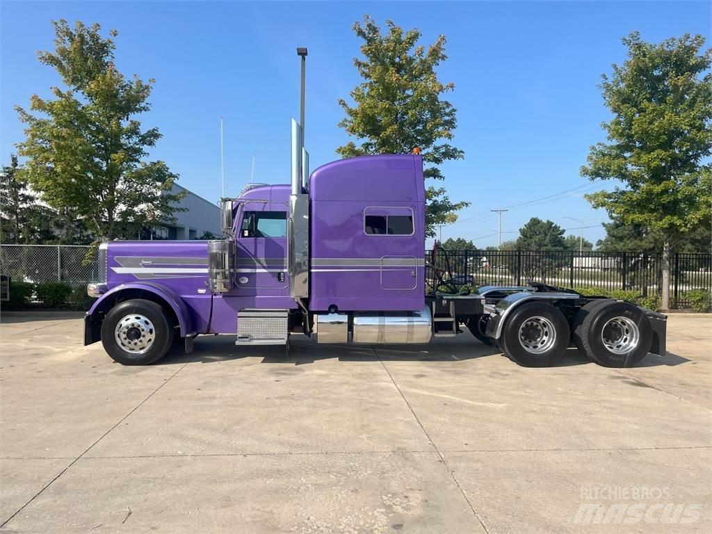 Peterbilt 389 Tractor Units