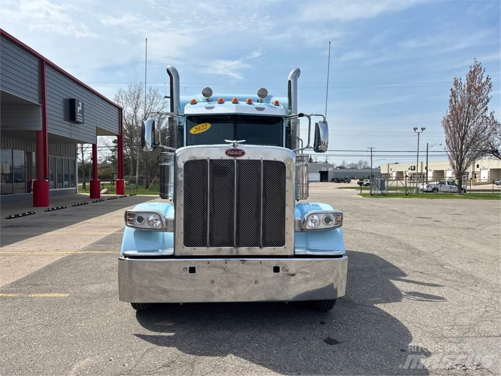 Peterbilt 389 Tractor Units
