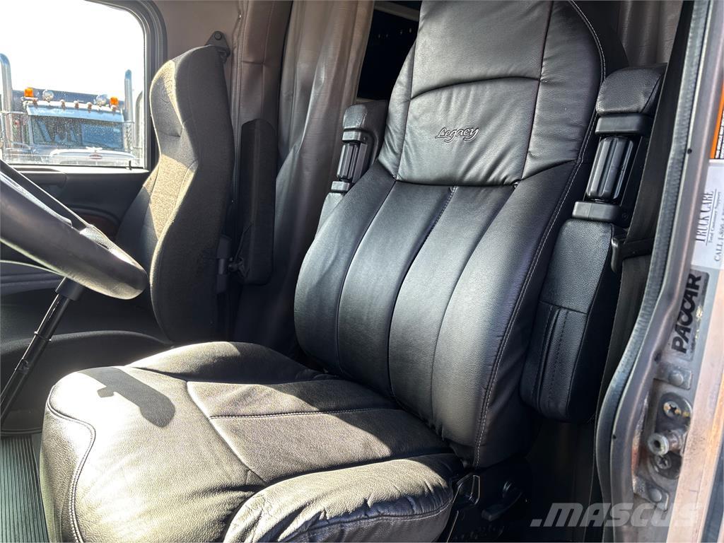 Peterbilt 389 Tractor Units