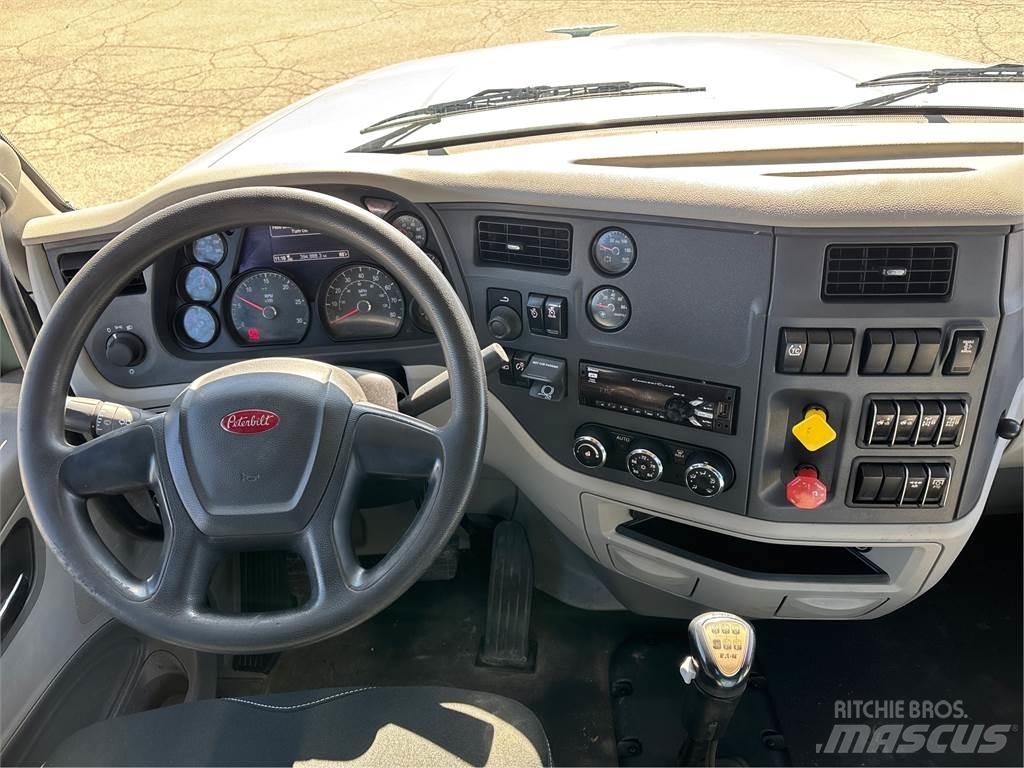 Peterbilt 567 Tractor Units