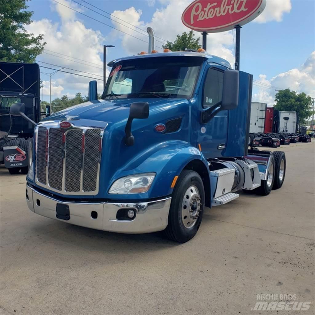 Peterbilt 579 Tractor Units