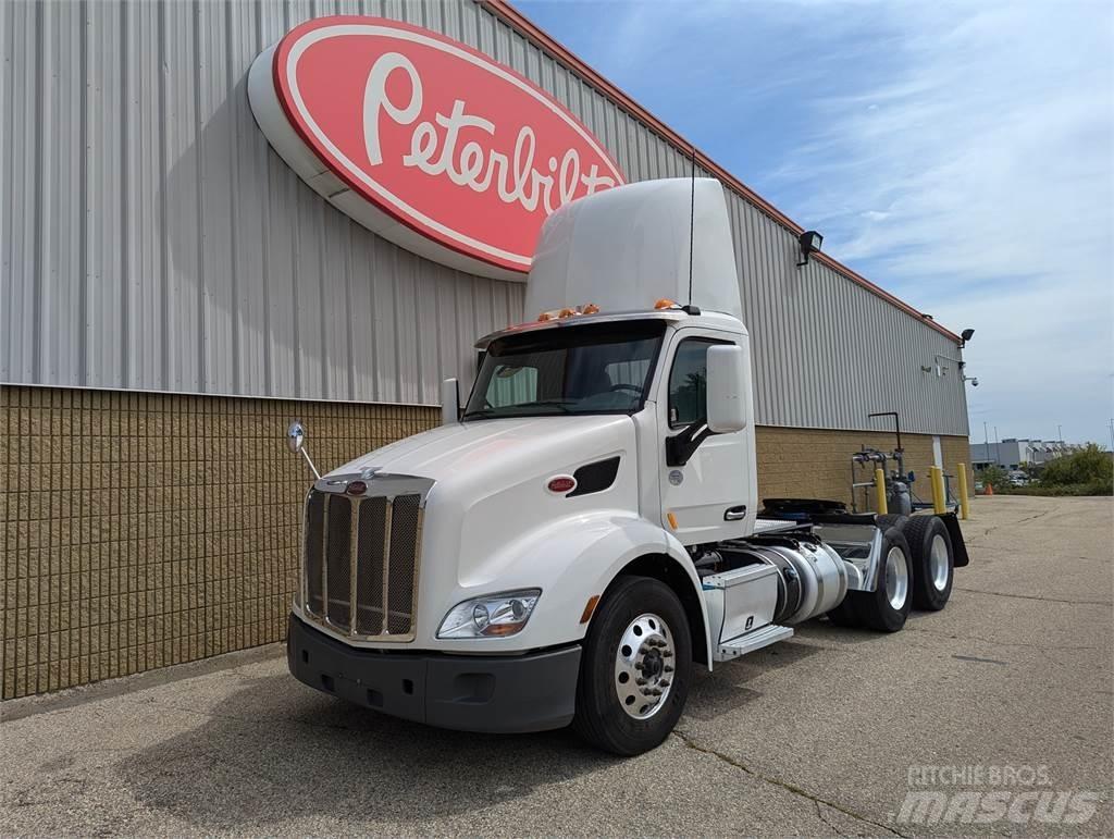 Peterbilt 579 Tractor Units
