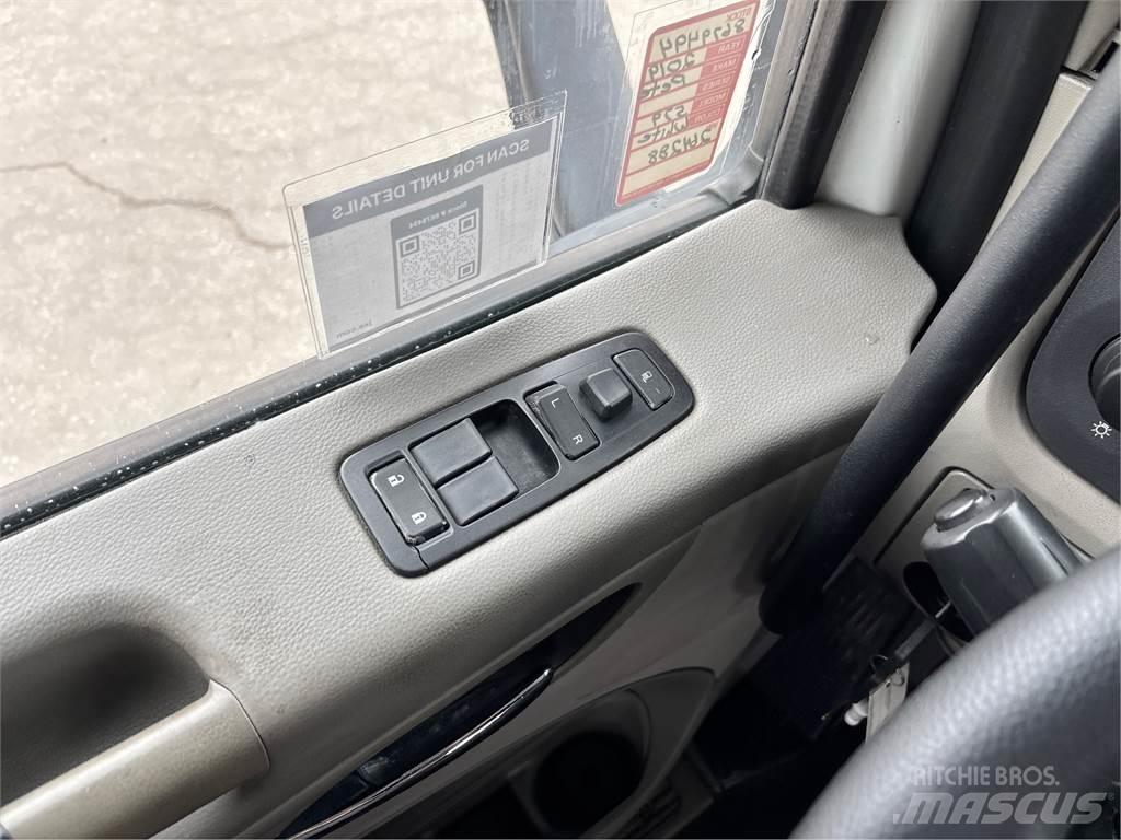 Peterbilt 579 Tractor Units