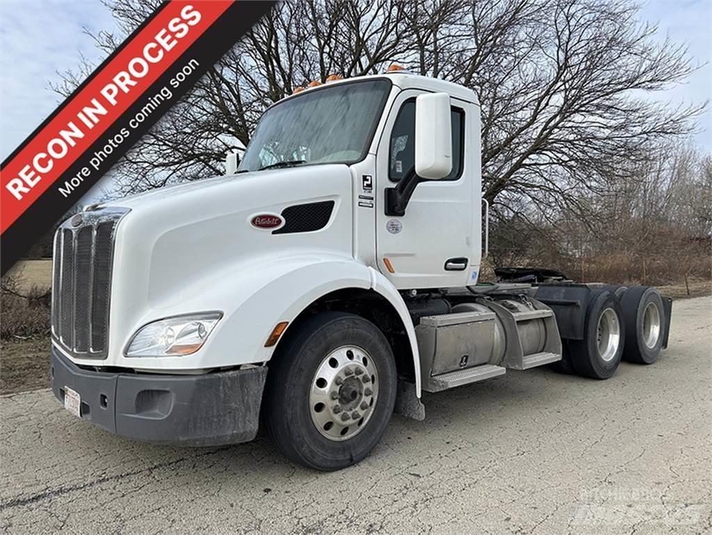Peterbilt 579 Tractor Units