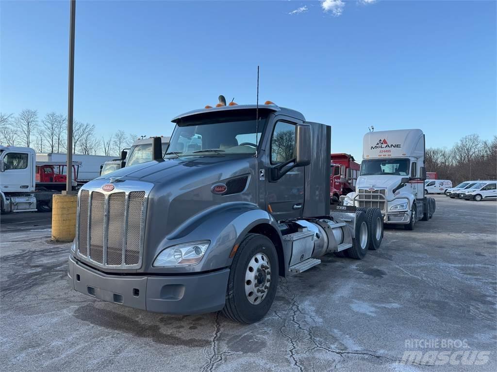 Peterbilt 579 Tractor Units