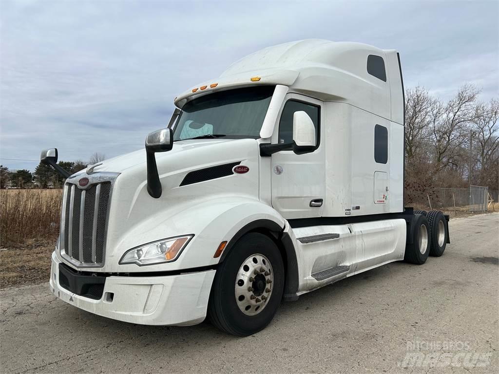 Peterbilt 579 Tractor Units