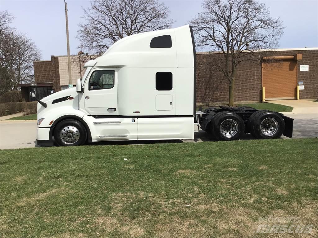 Peterbilt 579 Tractor Units