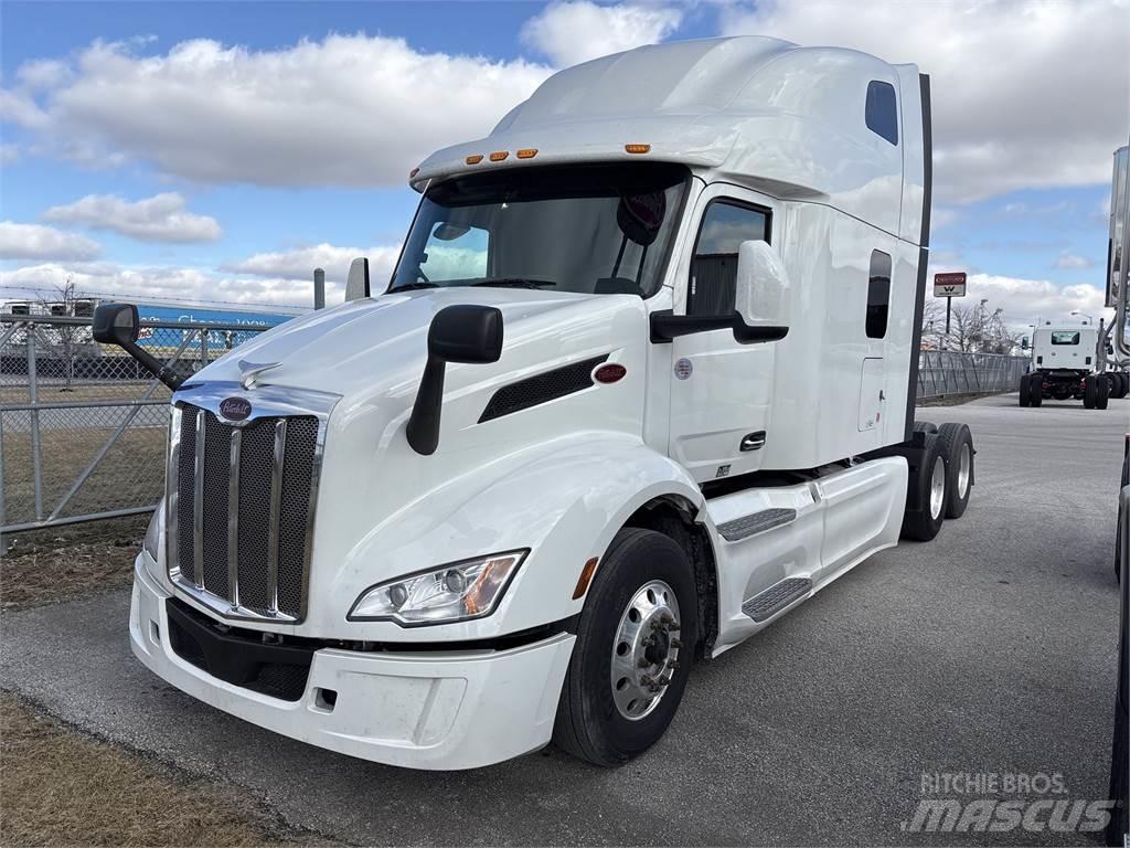 Peterbilt 579 Tractor Units