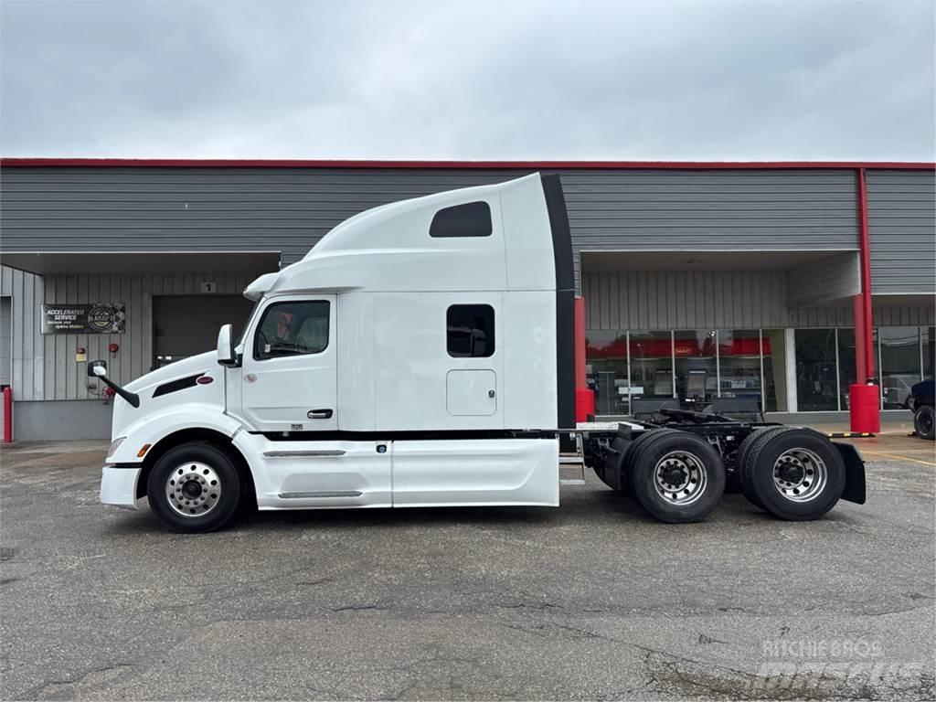 Peterbilt 579 Tractor Units
