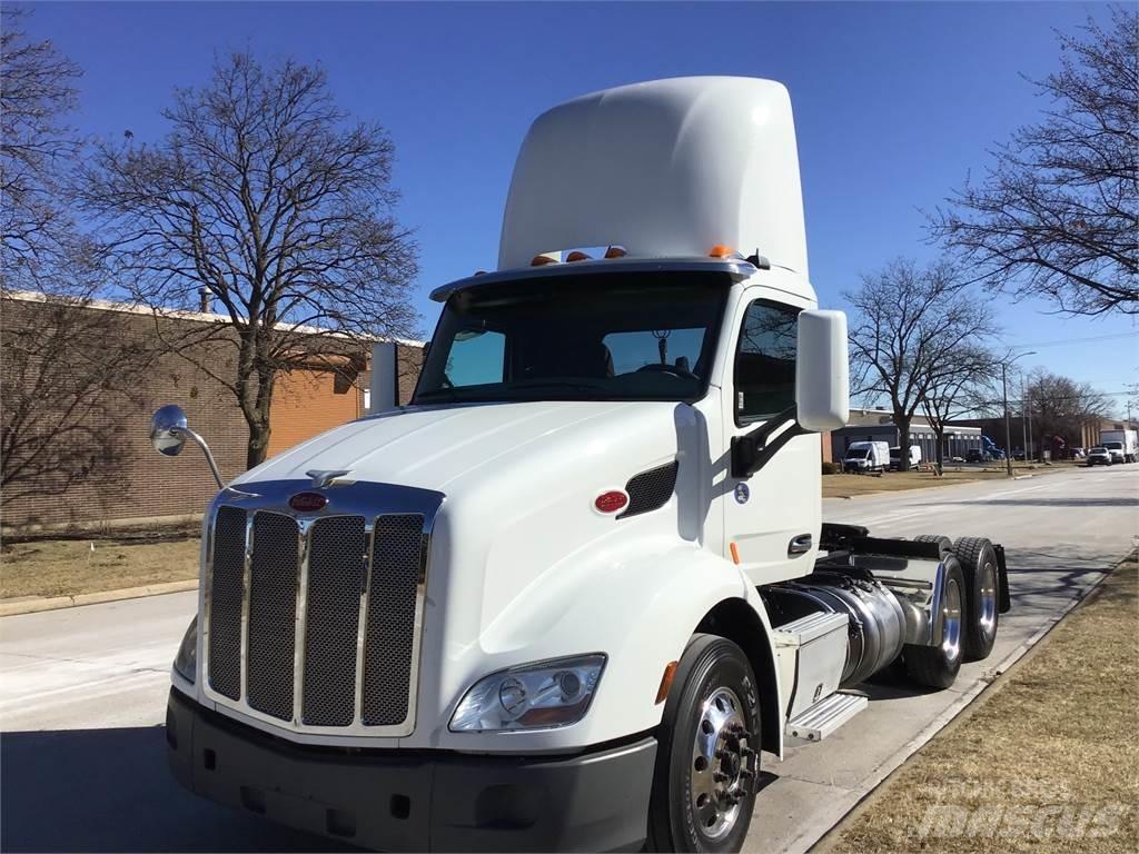 Peterbilt 579 Tractor Units