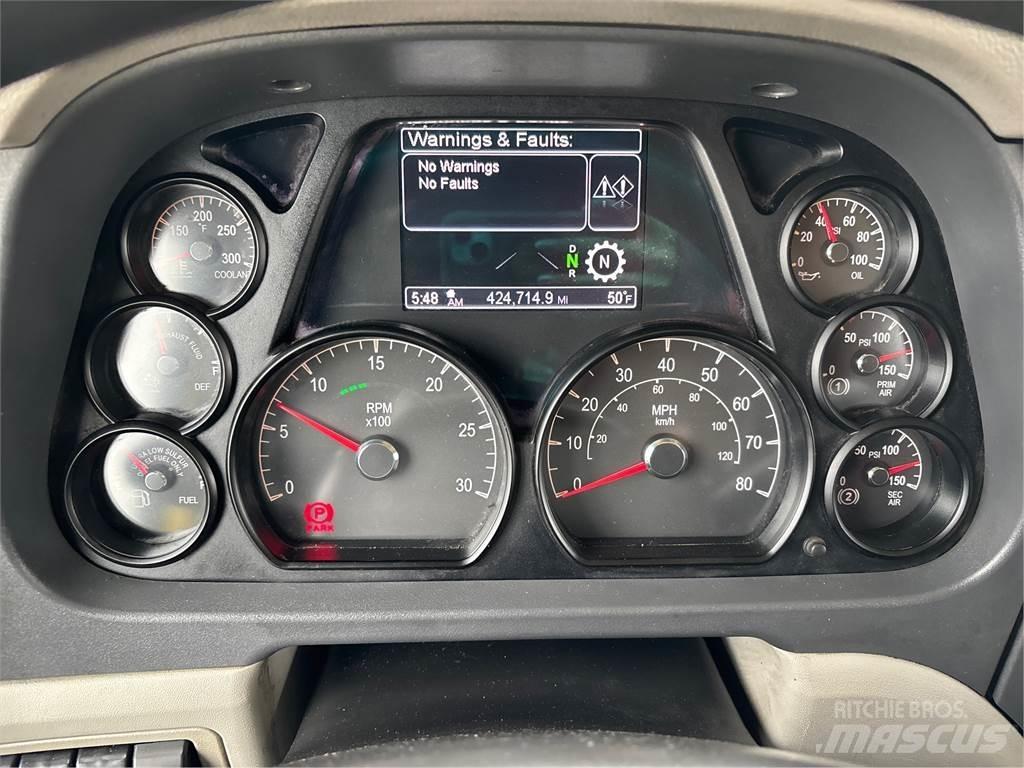 Peterbilt 579 Tractor Units