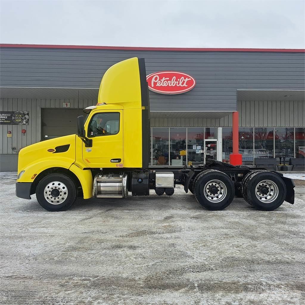 Peterbilt 579 Tractor Units