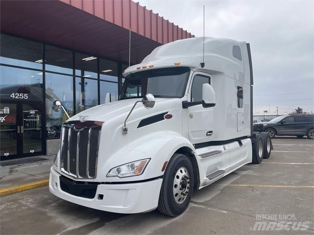 Peterbilt 579 Tractor Units