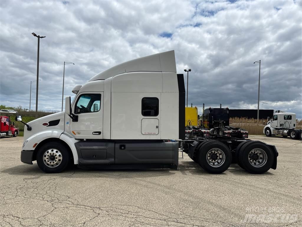 Peterbilt 579 Tractor Units