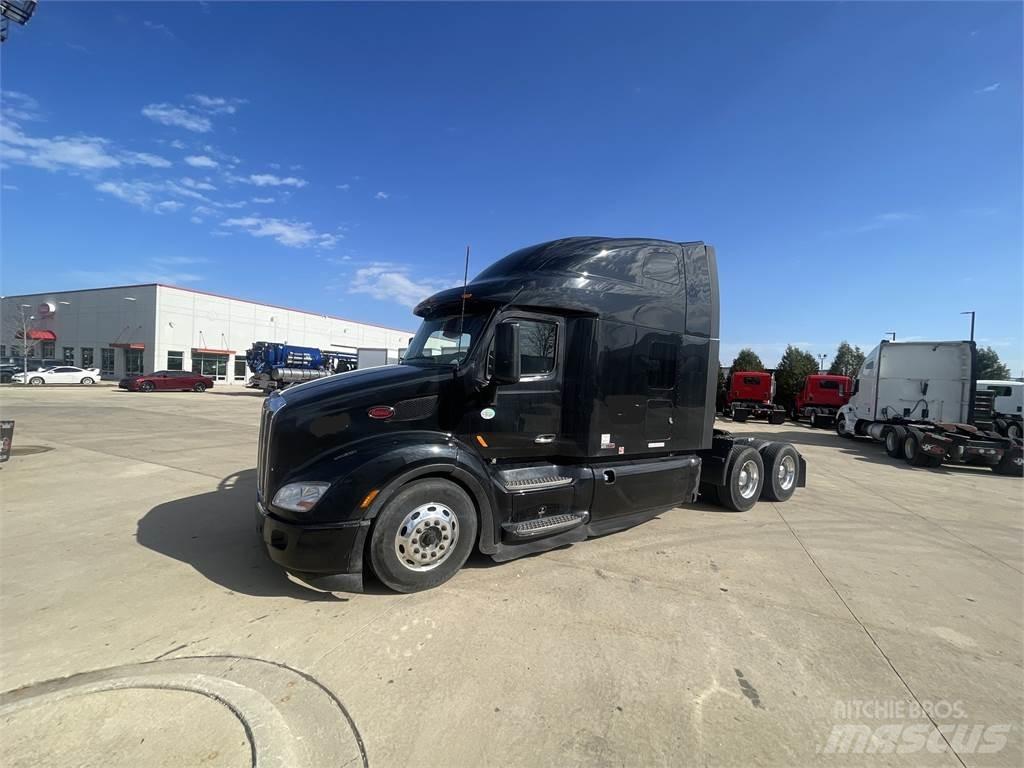 Peterbilt 579 Tractor Units