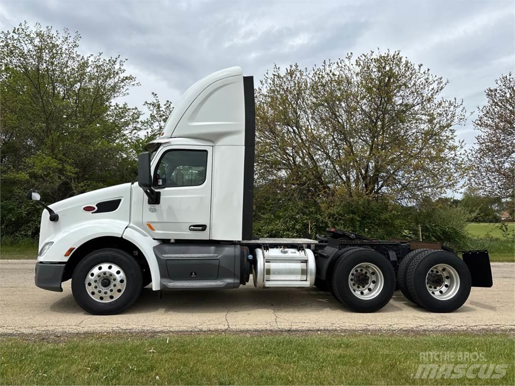 Peterbilt 579 Tractor Units