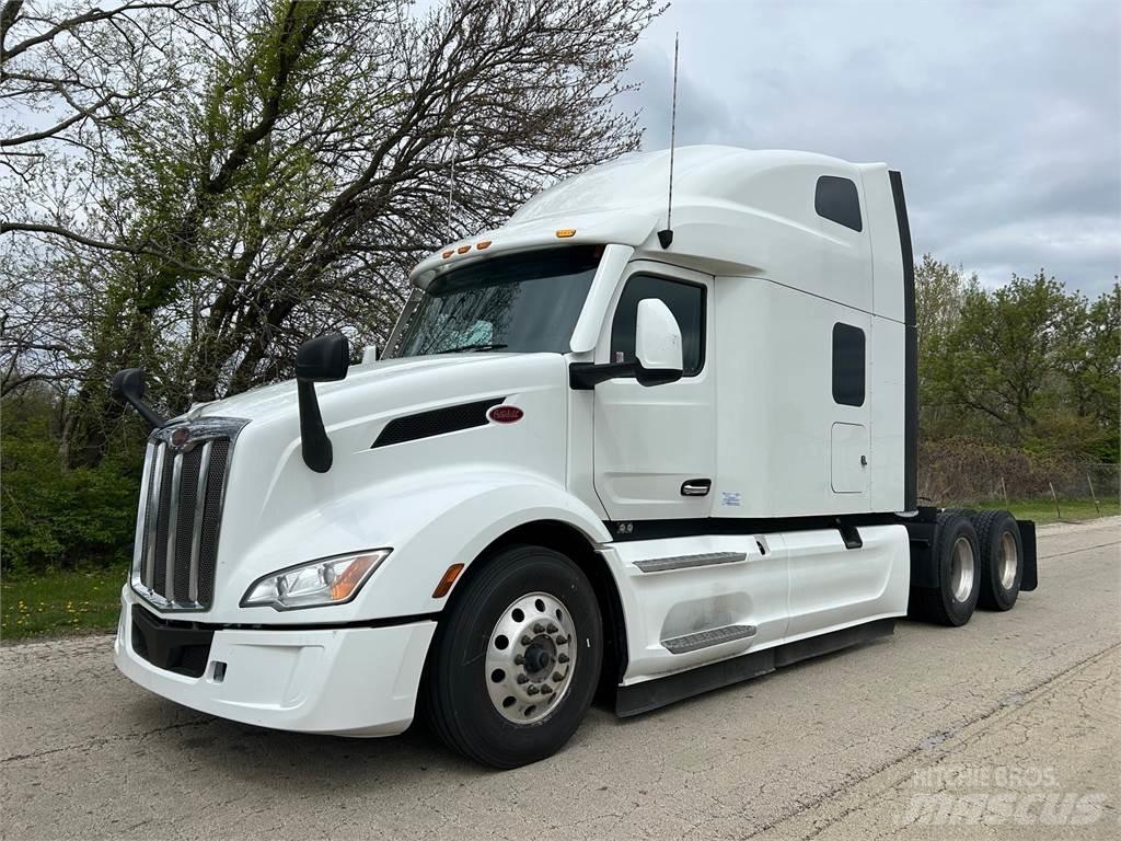 Peterbilt 579 Tractor Units