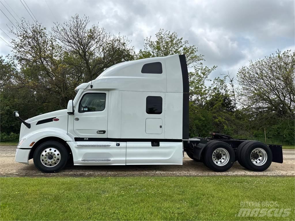 Peterbilt 579 Tractor Units