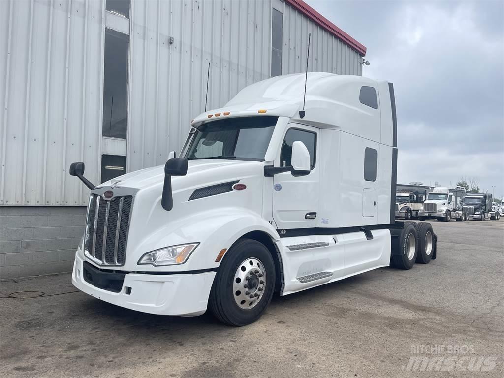 Peterbilt 579 Tractor Units