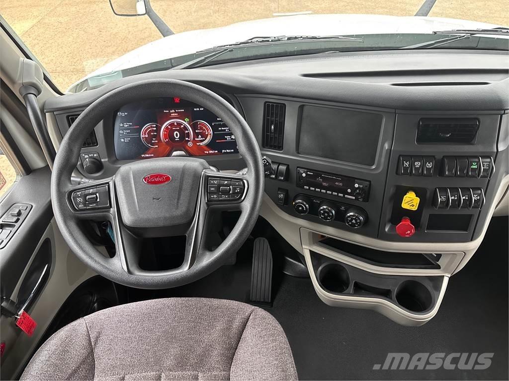 Peterbilt 579 Tractor Units