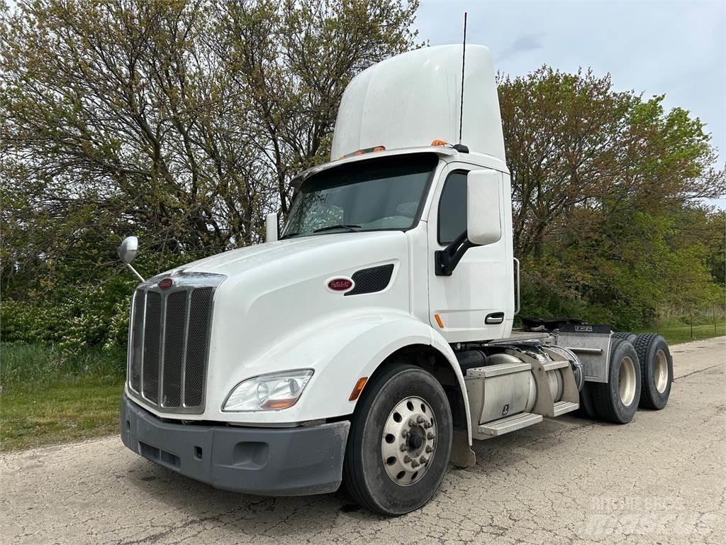 Peterbilt 579 Tractor Units
