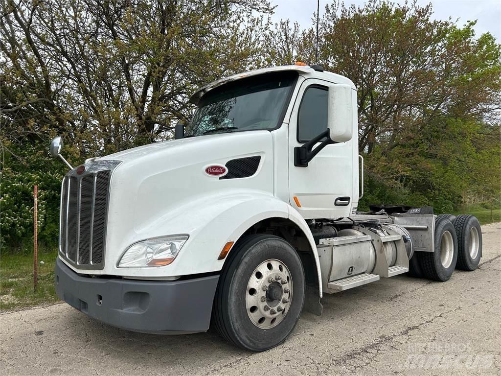 Peterbilt 579 Tractor Units