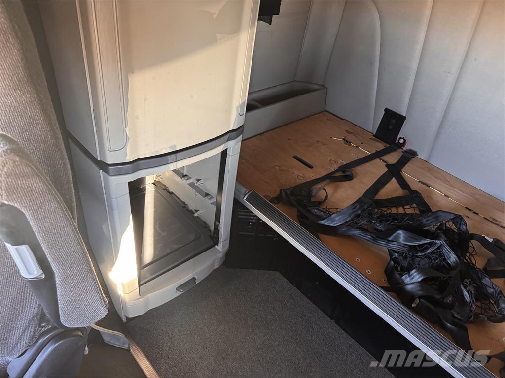 Peterbilt 579 Other trucks