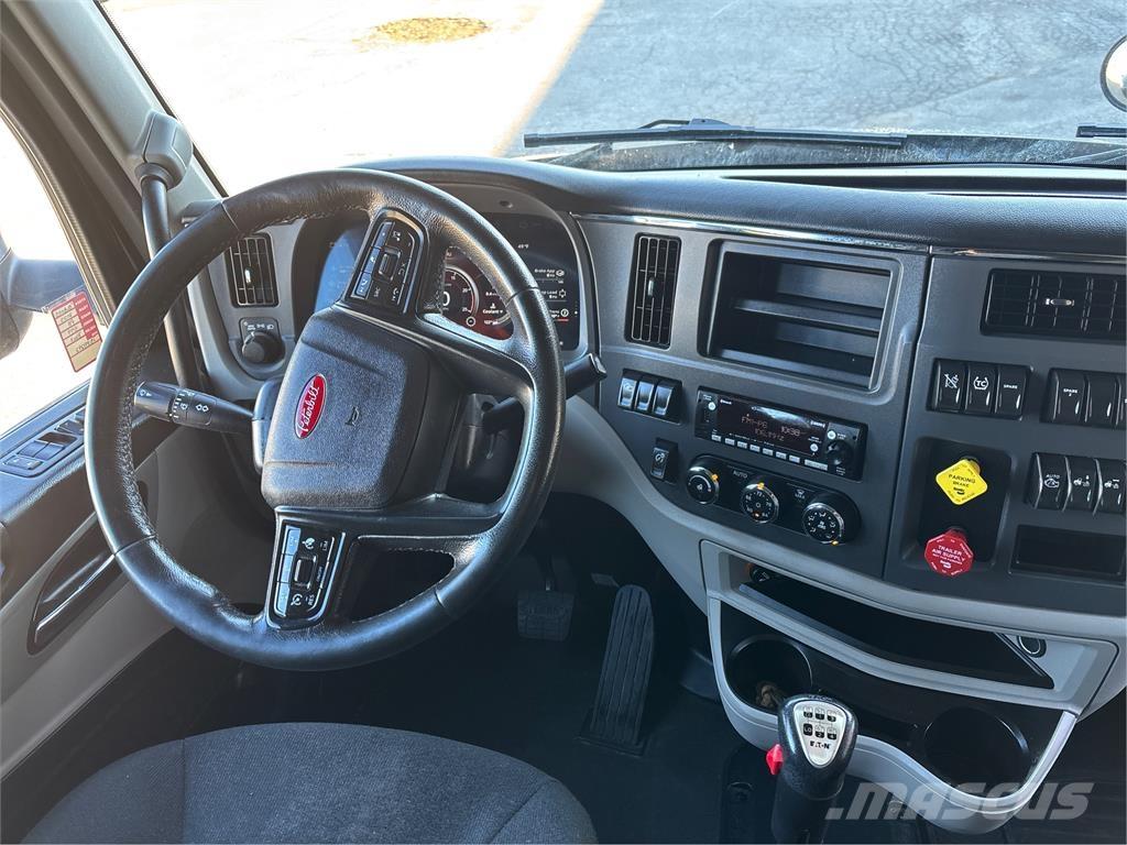 Peterbilt 579 Tractor Units