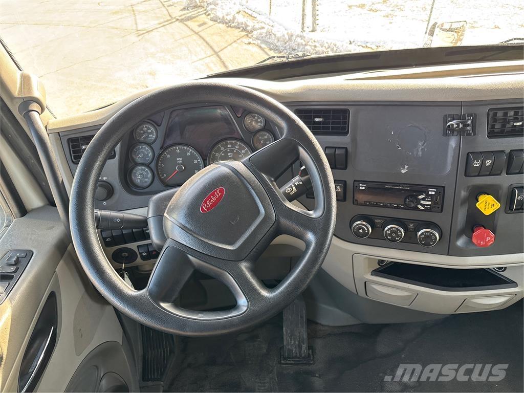 Peterbilt 579 Tractor Units