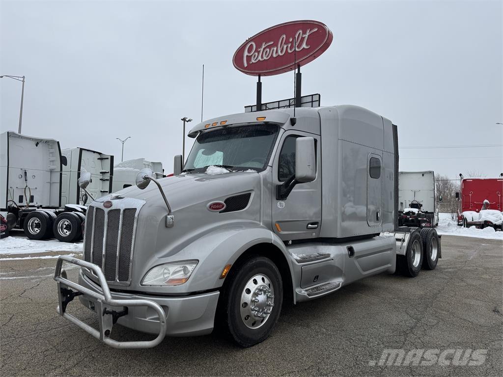 Peterbilt 579 Tractor Units
