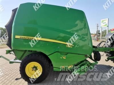 John Deere 960N Round balers
