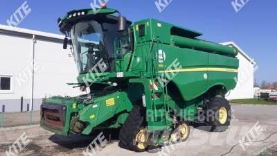 John Deere S680i 4WD Combine harvesters