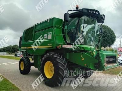 John Deere W540 2WD Combine harvesters