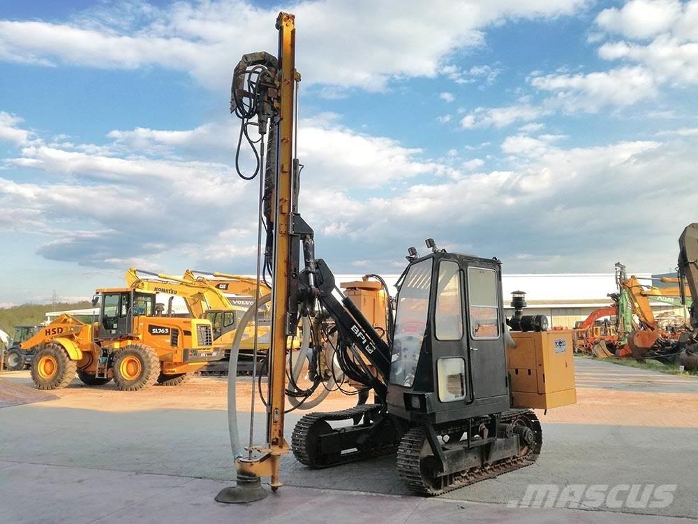 Böhler DTC 118 Surface drill rigs