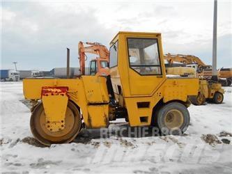 Bomag BW-161AC Twin drum rollers