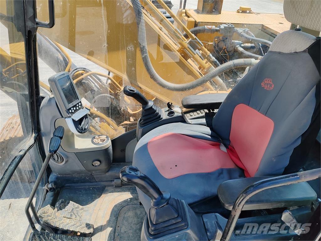 CAT 324 D LN Crawler excavators