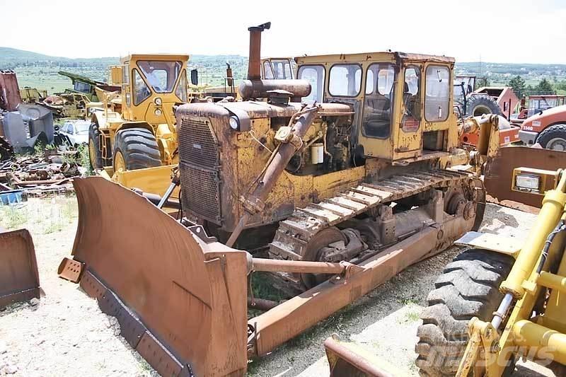 CAT D9H Crawler dozers
