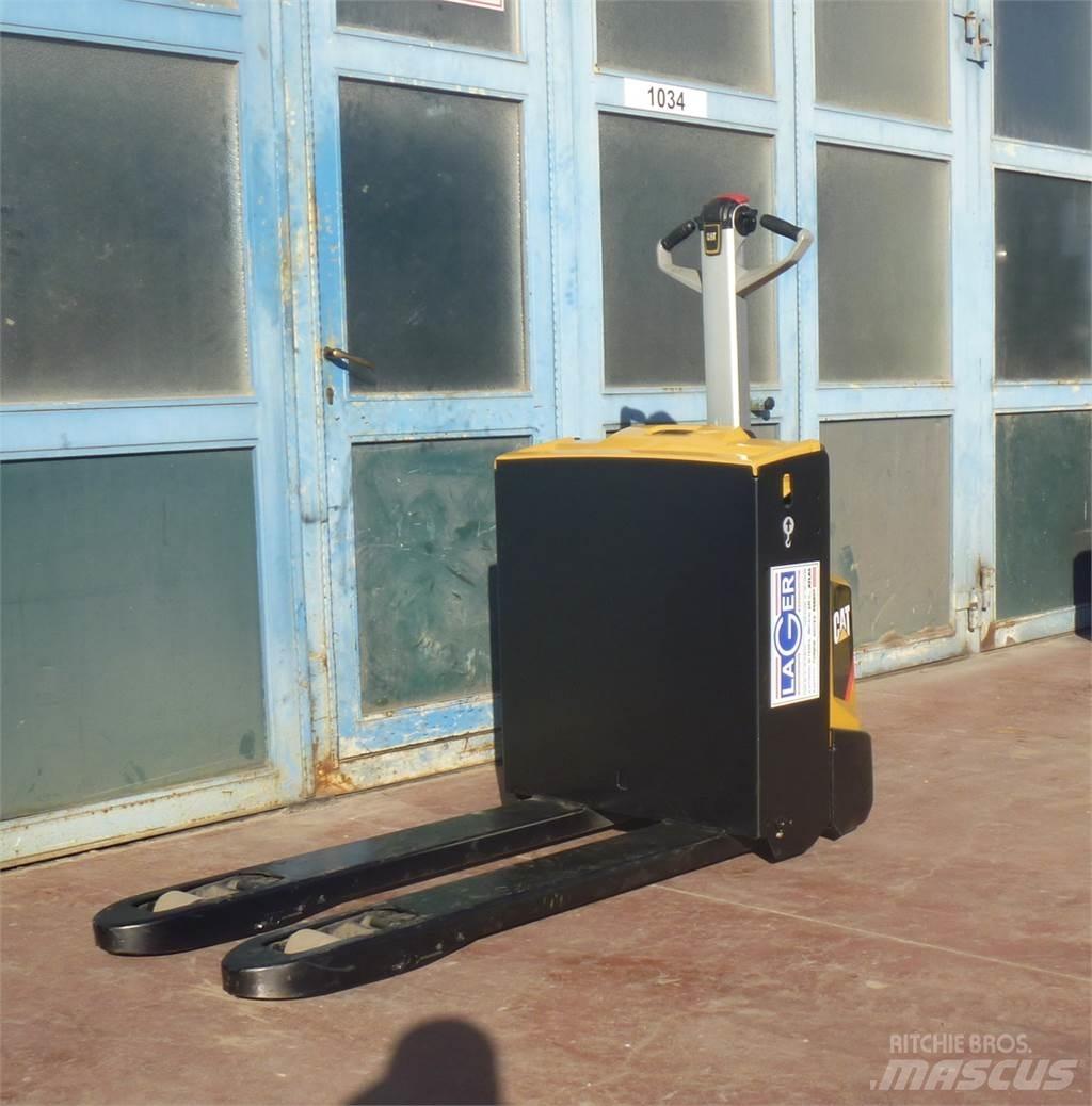 CAT NPP16N2 Low lifter