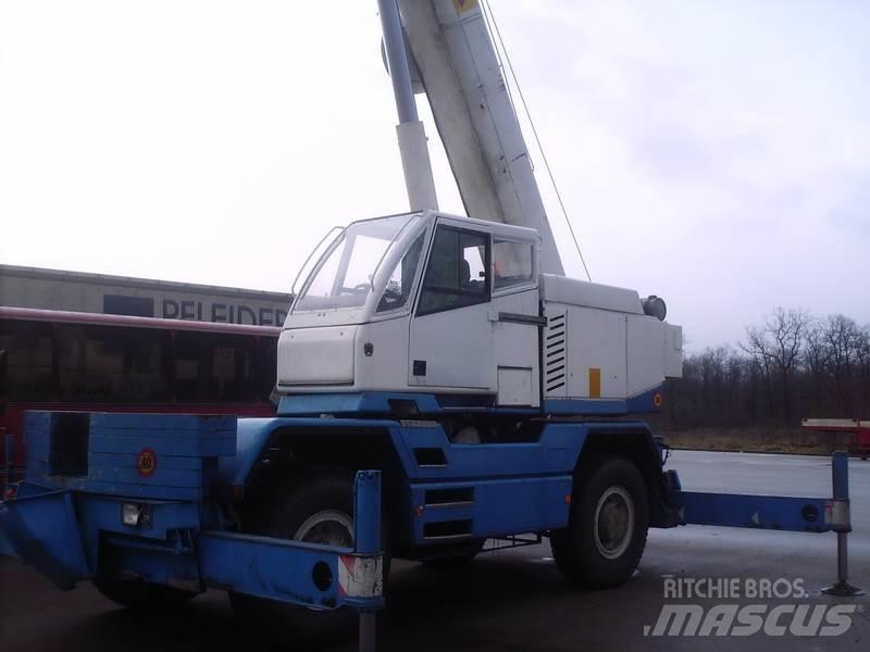 Compact Truck CT2-1 Rough terrain cranes