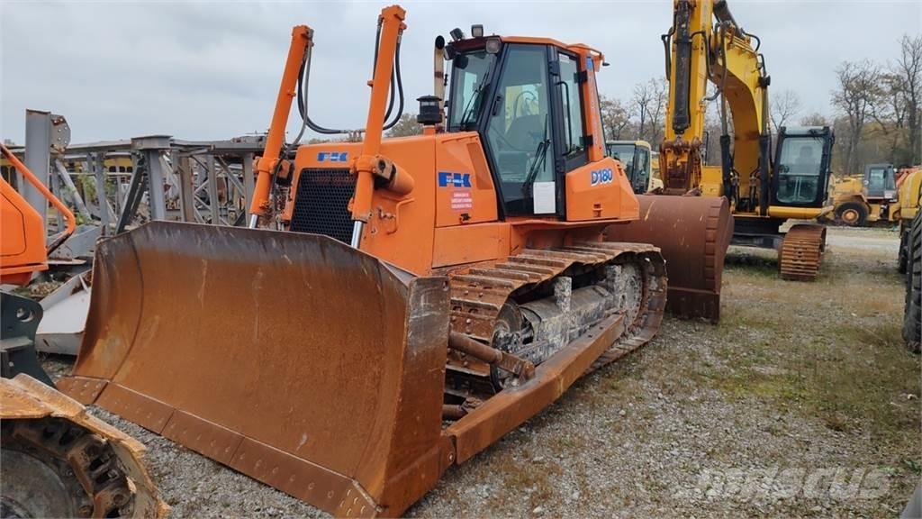 Fiat-Kobelco D180 Crawler dozers