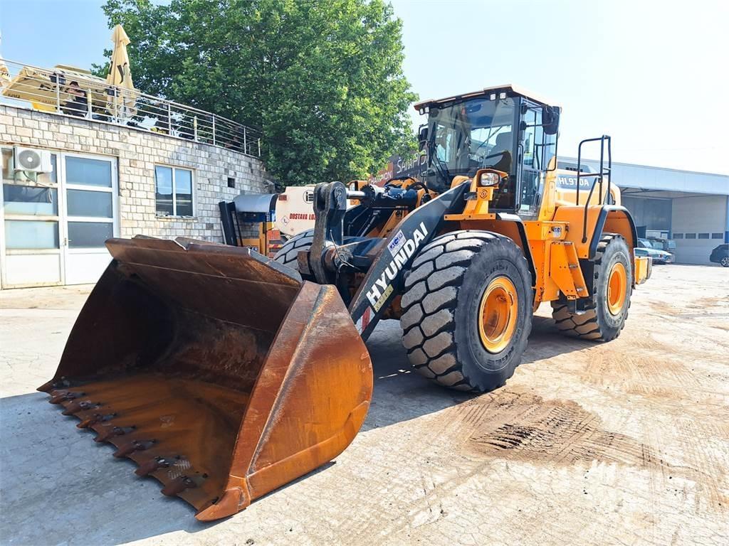 Hyundai HL970A Wheel loaders