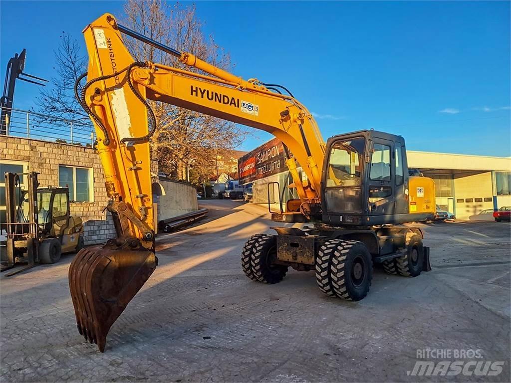 Hyundai R170W-7A Wheeled excavators