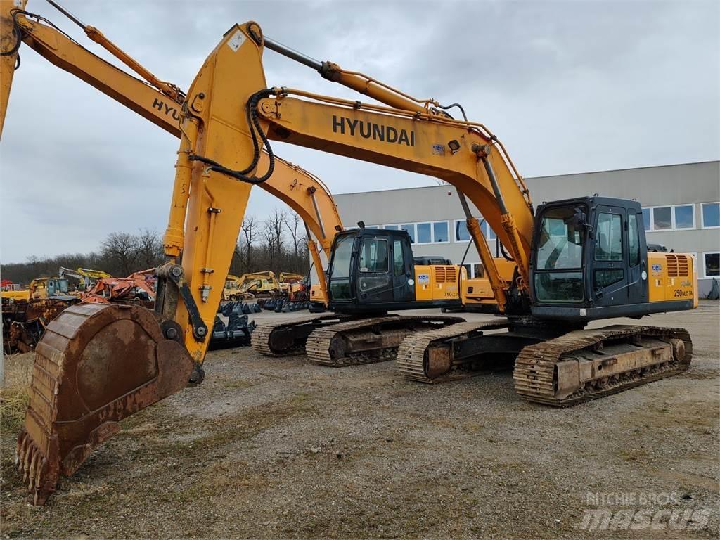 Hyundai R250NLC-7A Crawler excavators